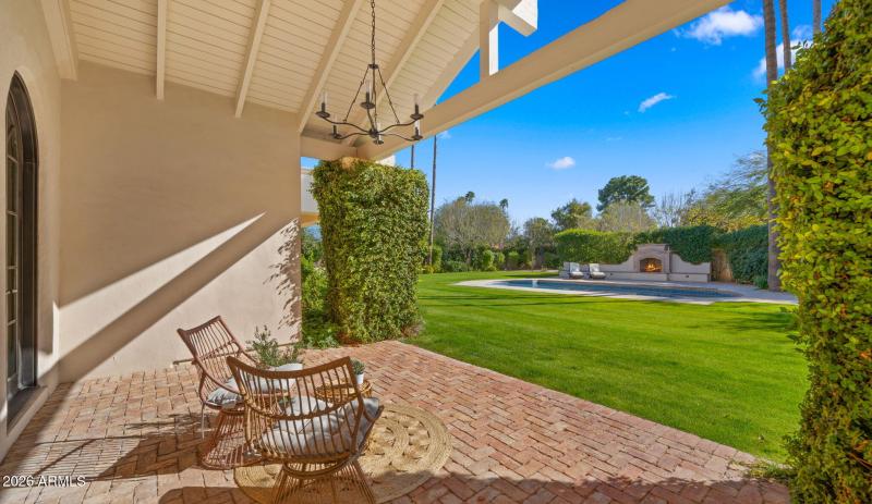 103-web-or-mls-Backyard8