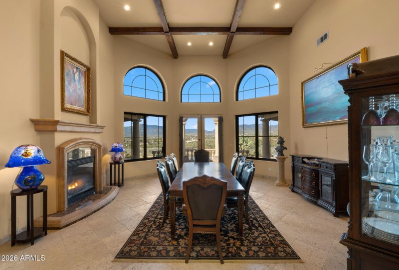 24-web-or-mls-Dining Room3