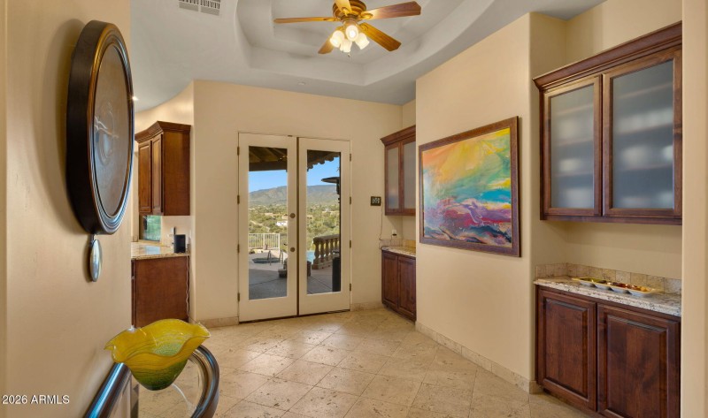 27-web-or-mls-Kitchen9