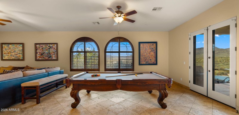 40-web-or-mls-Great Room4