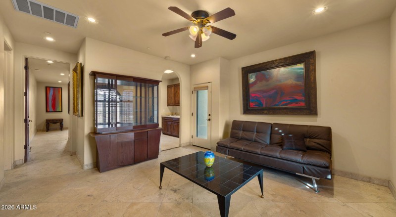 65-web-or-mls-Guest Wing3