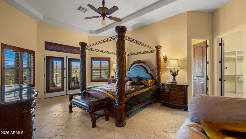 69-web-or-mls-Primary Bedroom3