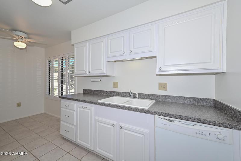 Kitchen-Breakfast Room2