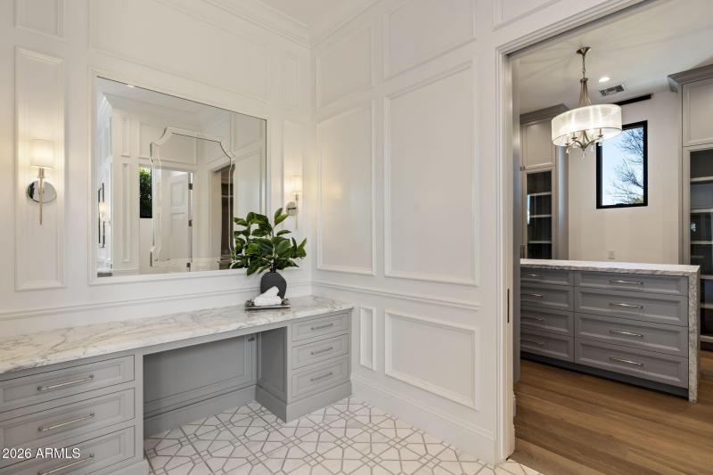 Primary Bathroom Makeup