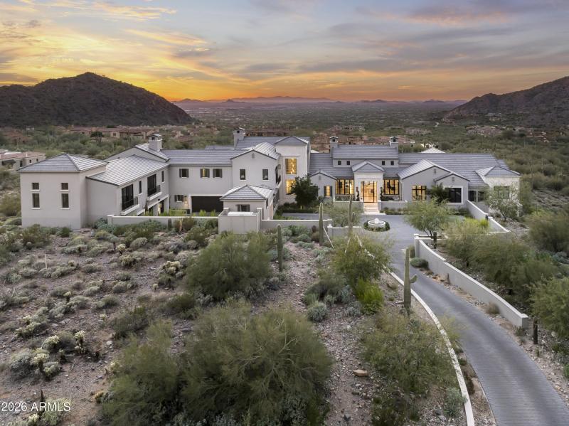 Private Drive with Gate