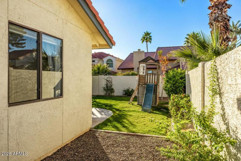 FF086B24-3308-495B-BFD9-2D792703AAAF_1_1