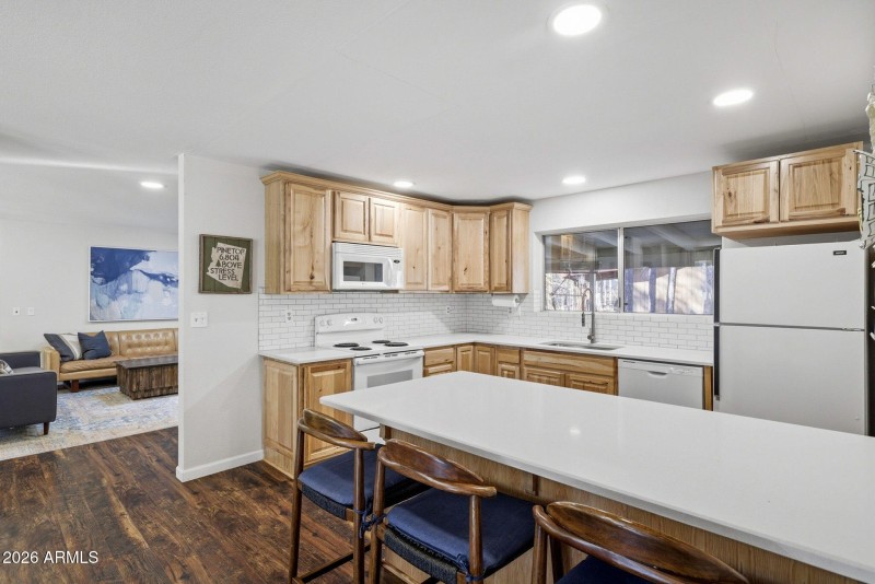 8574EastLn-Pinetop-AZ-15