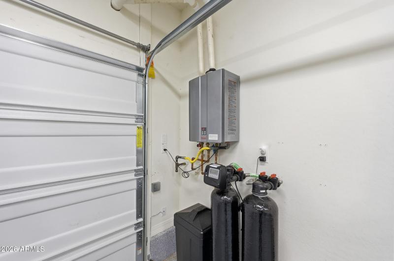 WHOLE HOUSE WATER FILTRATION SYSTEM