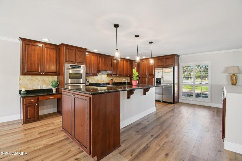 15-web-or-mls-E Estero Ln-S0502-015