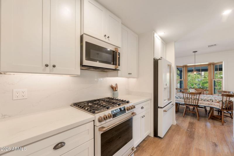 9-web-or-mls-QP-9028