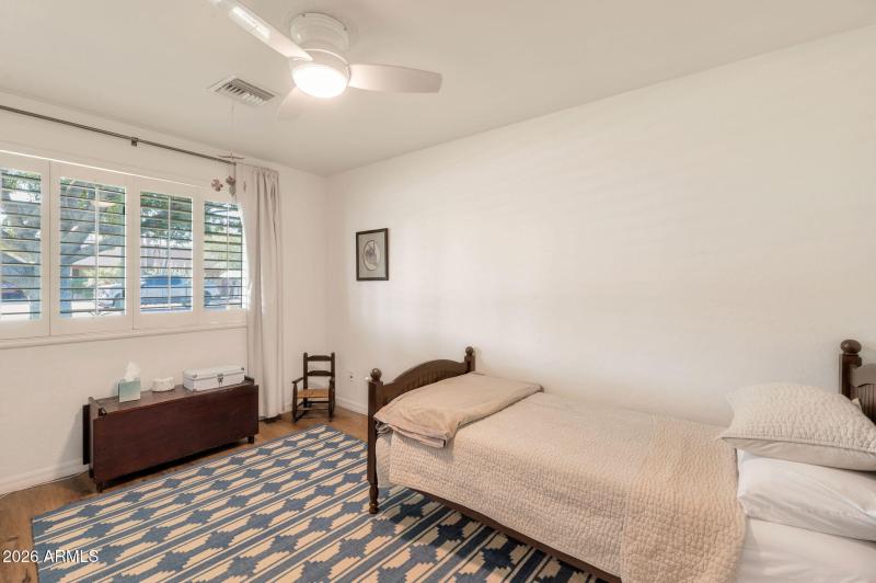 13-web-or-mls-QP-9043