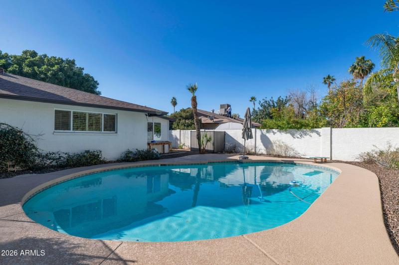 25-web-or-mls-QP-9093