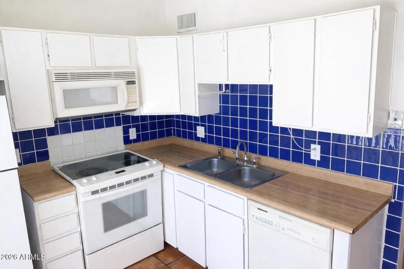 861dfc42-9101-441b-9197-c452435708db