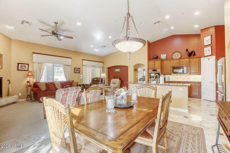 Dining area off kitchen