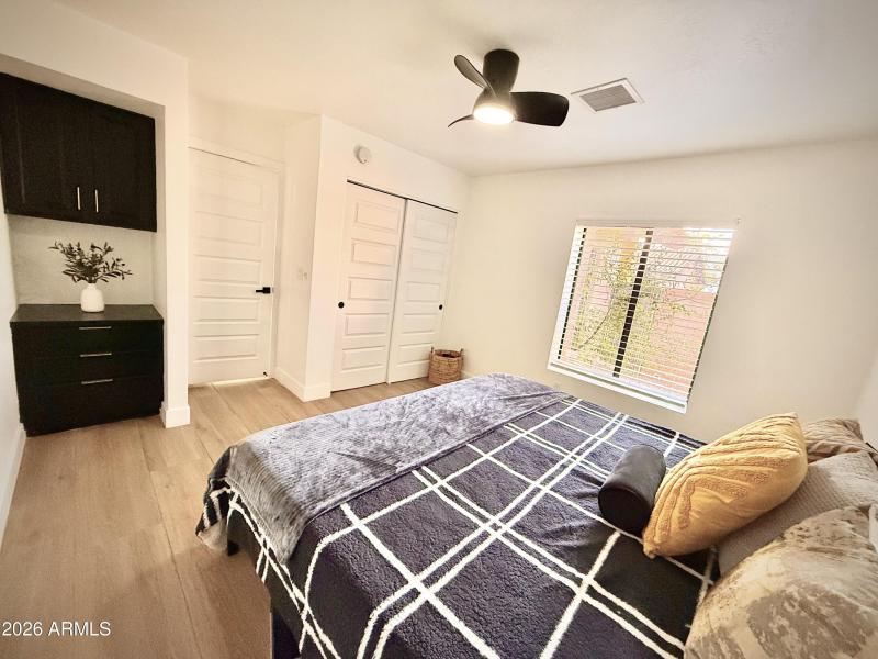 72B274FB-E8B7-4974-8BB2-417EAE59A11A