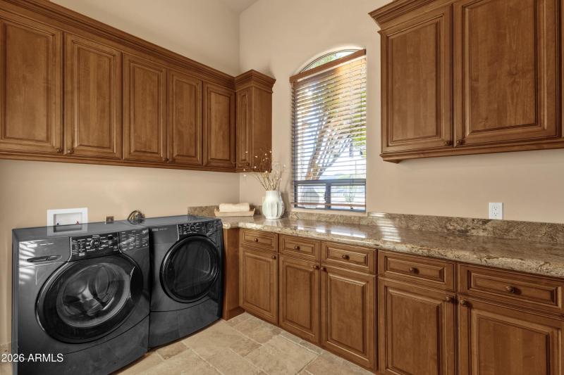 050_Laundry Room