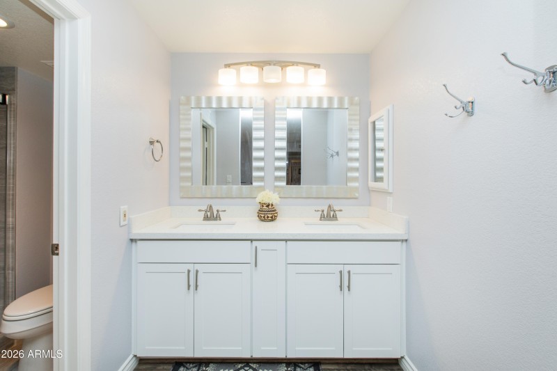 Dual Vanity Master Bath