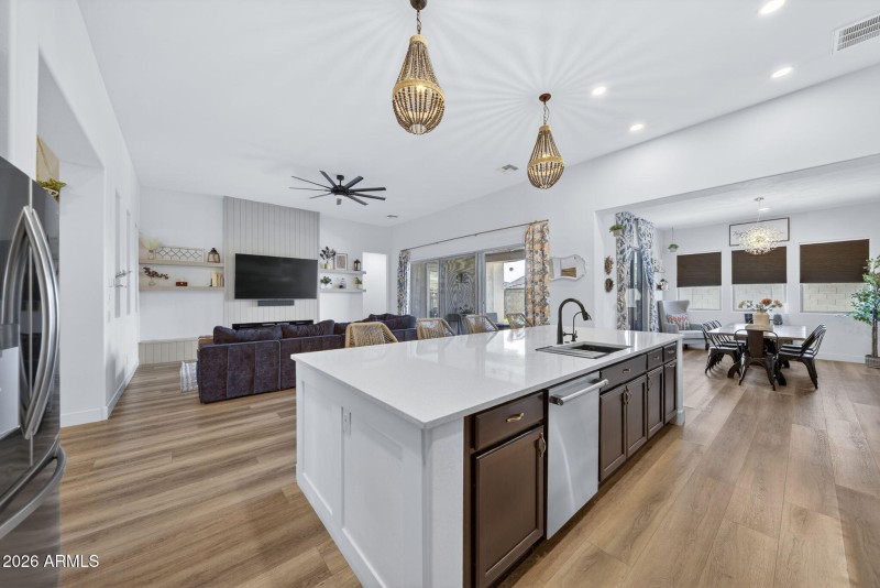 10-web-or-mls-Untitled-09