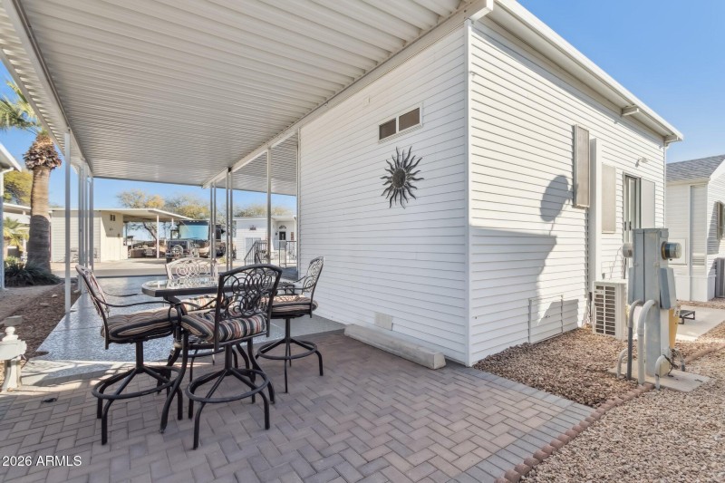 6-web-or-mls-17200-w-bell-rd-869