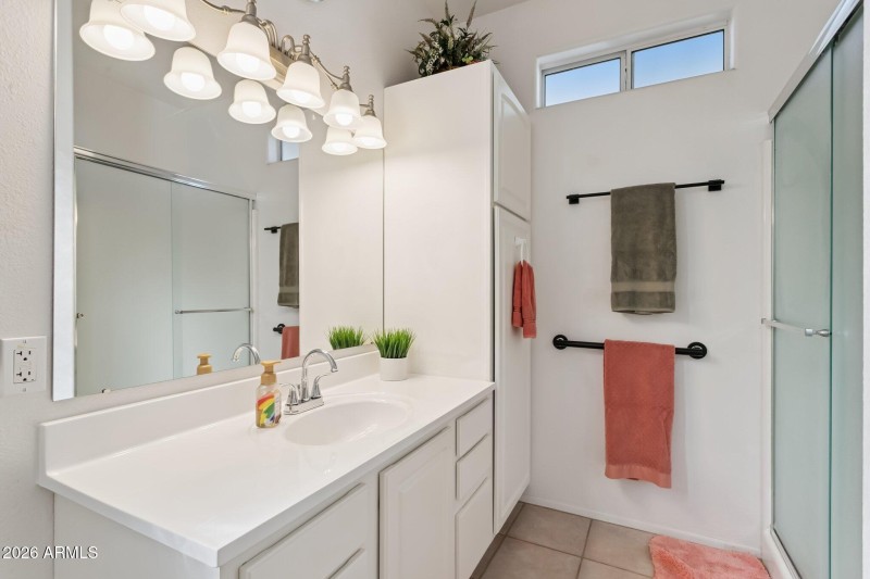 16-web-or-mls-17200-w-bell-rd-869