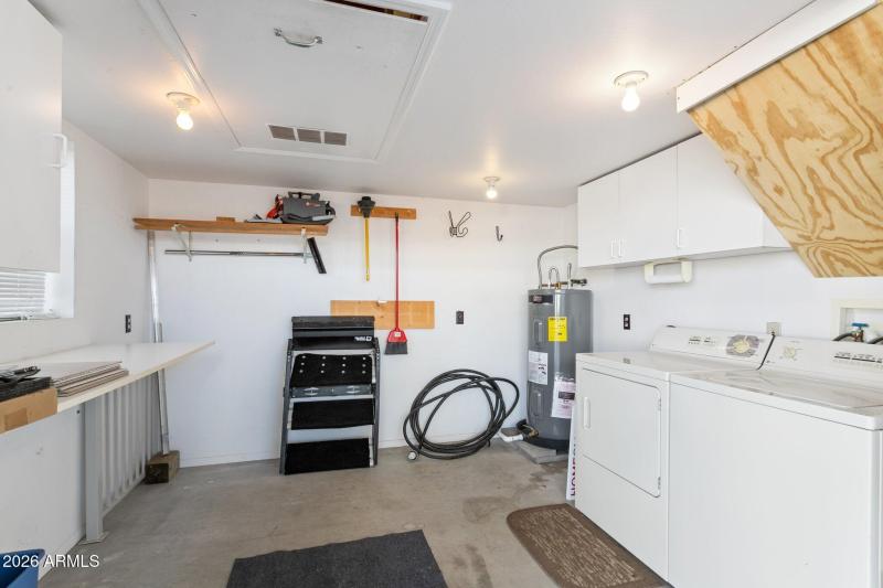 18-web-or-mls-17200-w-bell-rd-869