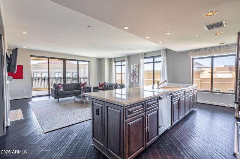 20190930193627969247000000-o