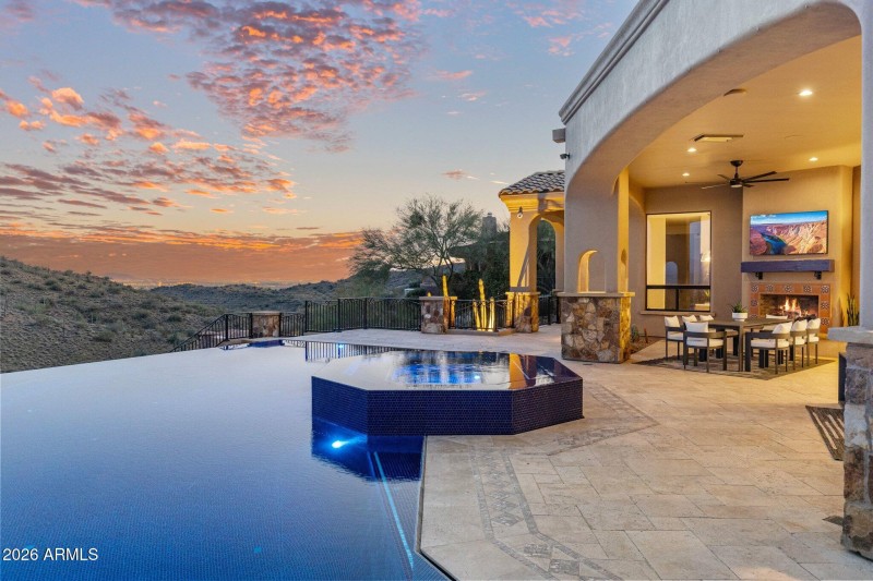 Desert Dusk Gives Way to the