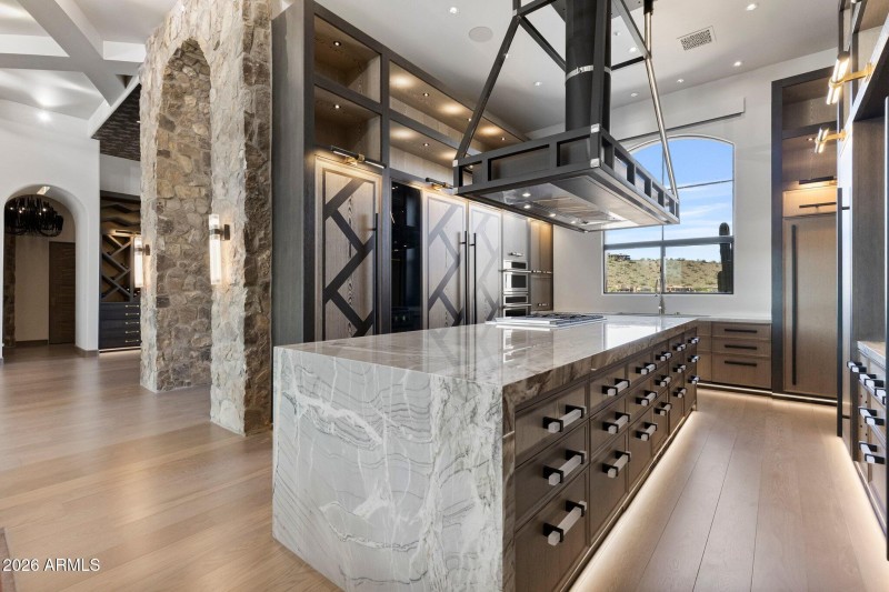 Full Size Refrigerator and