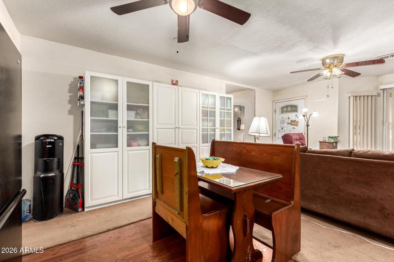 Dining Area in Guest Quarters
