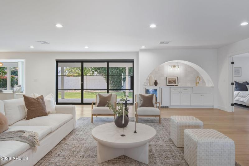 Living Room With Wet Bar