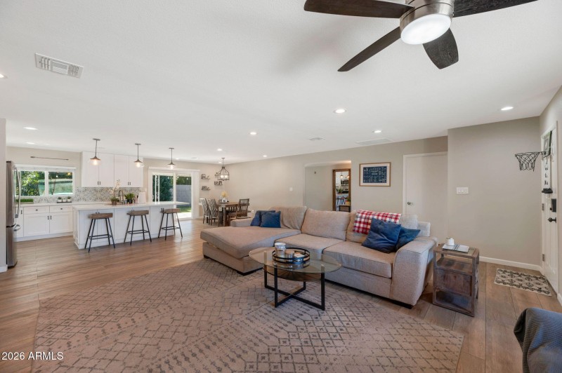 6-web-or-mls-QP-9175