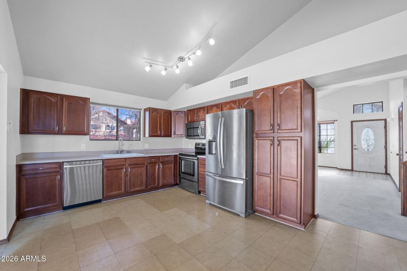 007__1214 W Seashore Dr