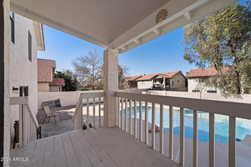 015__1214 W Seashore Dr