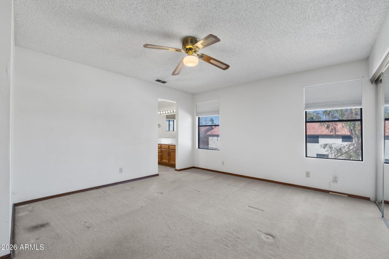 016__1214 W Seashore Dr