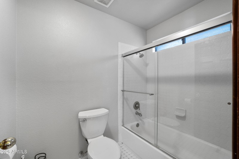 018__1214 W Seashore Dr