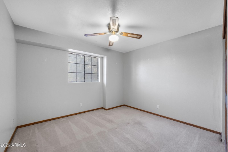 019__1214 W Seashore Dr