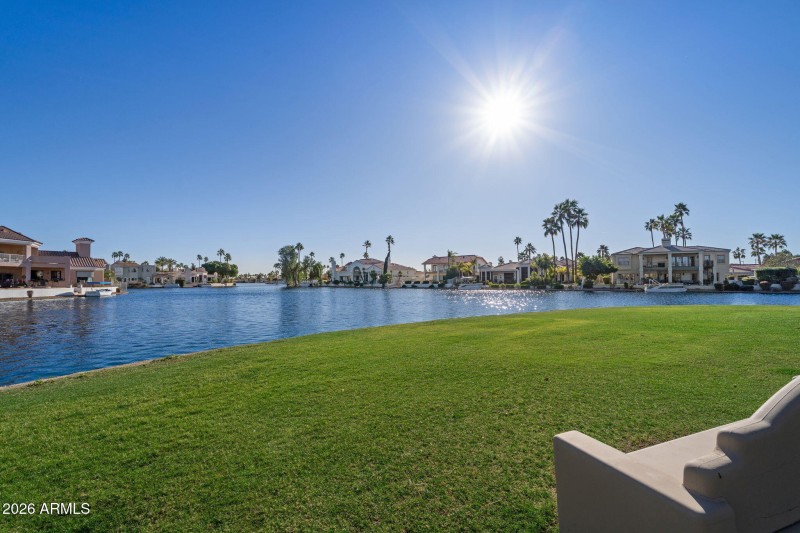 030__1214 W Seashore Dr