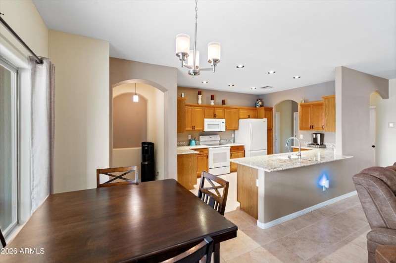 15-Breakfast Area to Kitchen