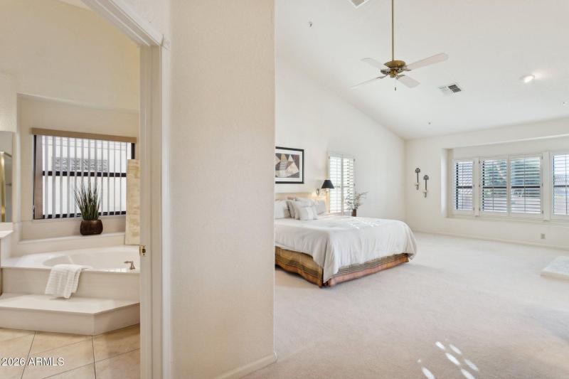 Primary Suite/Ensuite