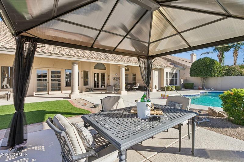 Outdoor Entertaining Area