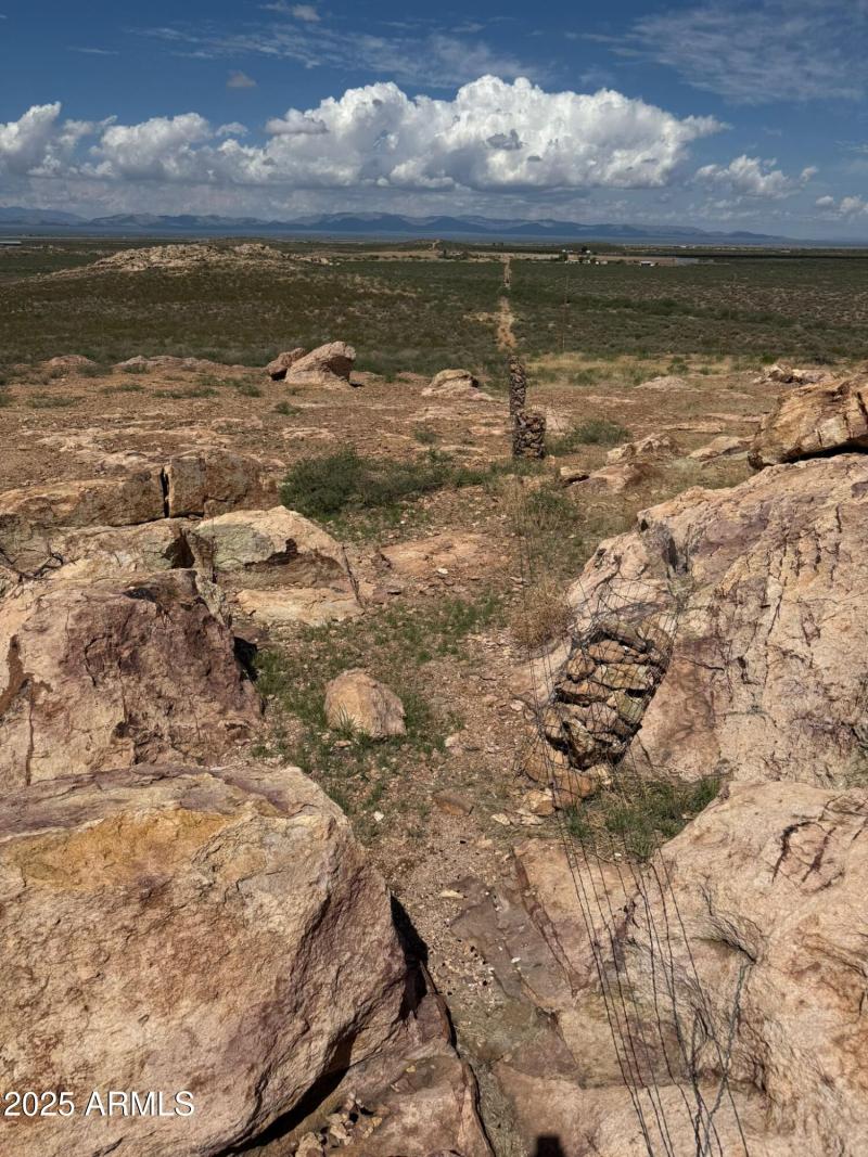 1bea820c-4aef-4b14-8992-357fd3216e78 2