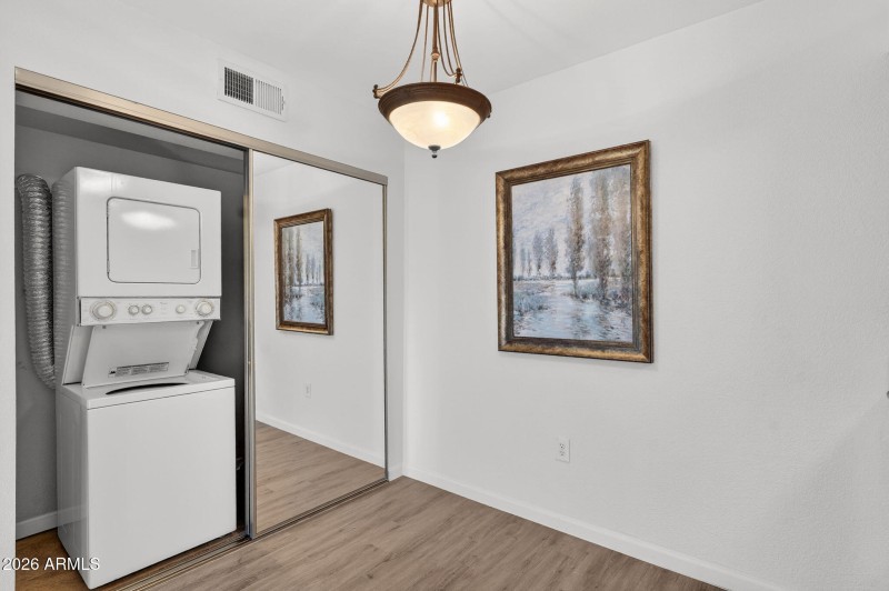 18-web-or-mls-09 N Granite Reef Rd