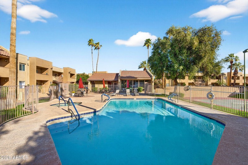 23-web-or-mls-29 N Granite Reef Rd