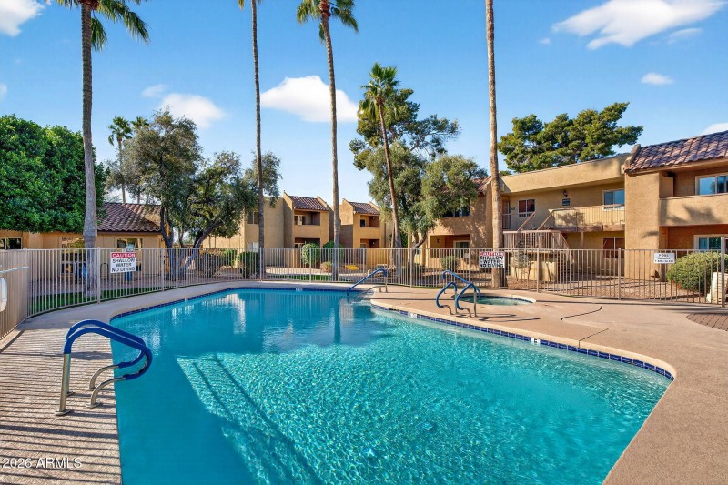 24-web-or-mls-28 N Granite Reef Rd