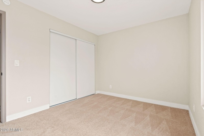 3556 E Helena Dr - 18