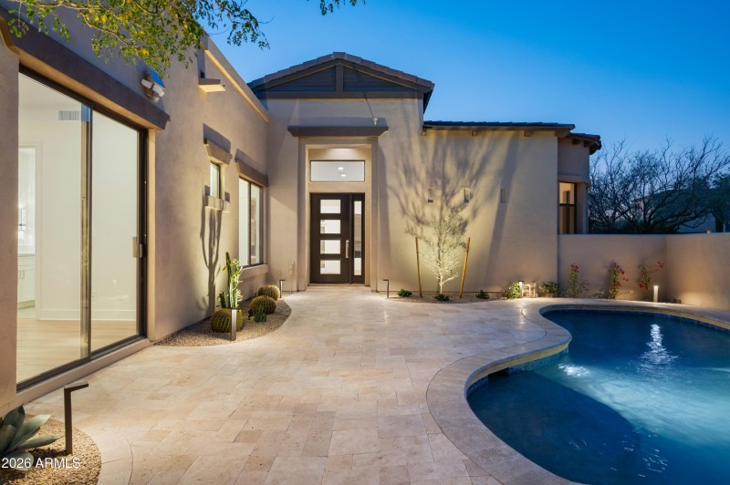 9280EThompsonPeakPkwy42-4