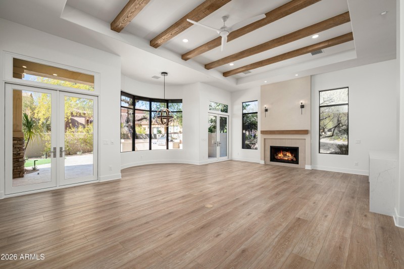 9280EThompsonPeakPkwy42-8