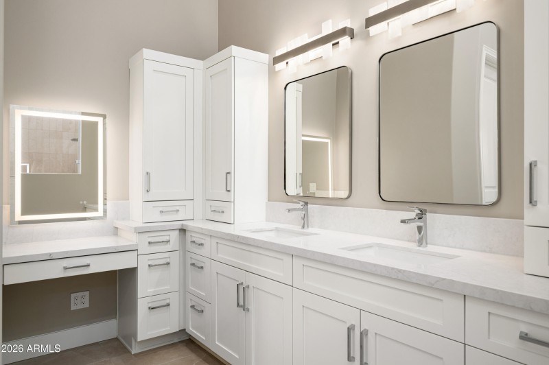 9280EThompsonPeakPkwy42-24