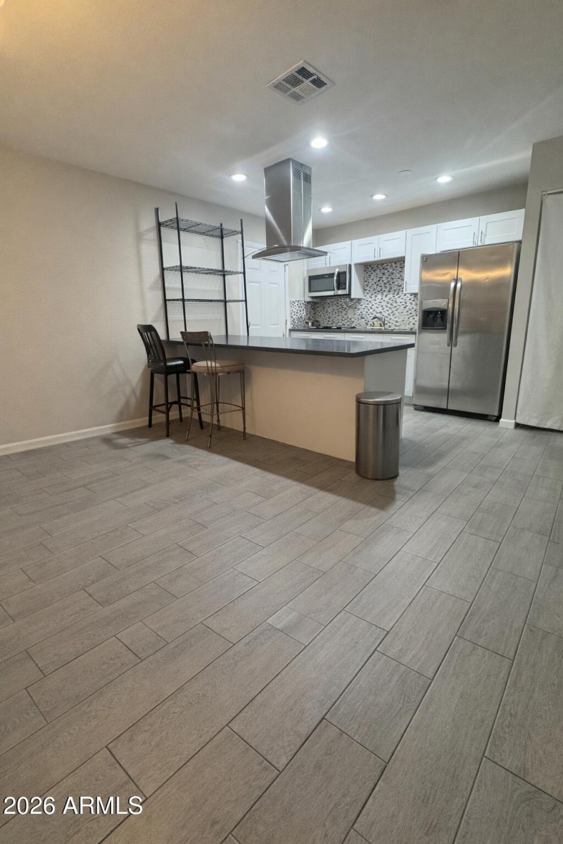 99CCB7B0-5D9E-4952-B10F-2F59D74C36E0