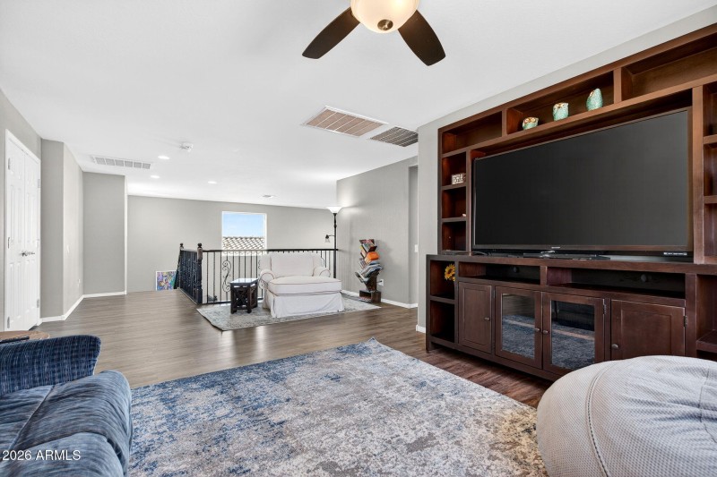 25-web-or-mls-025_A7400665